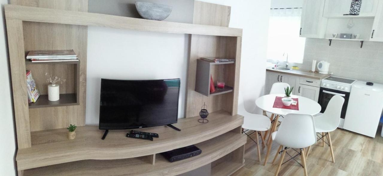 Apartman Gust Херцег-Новий Екстер'єр фото